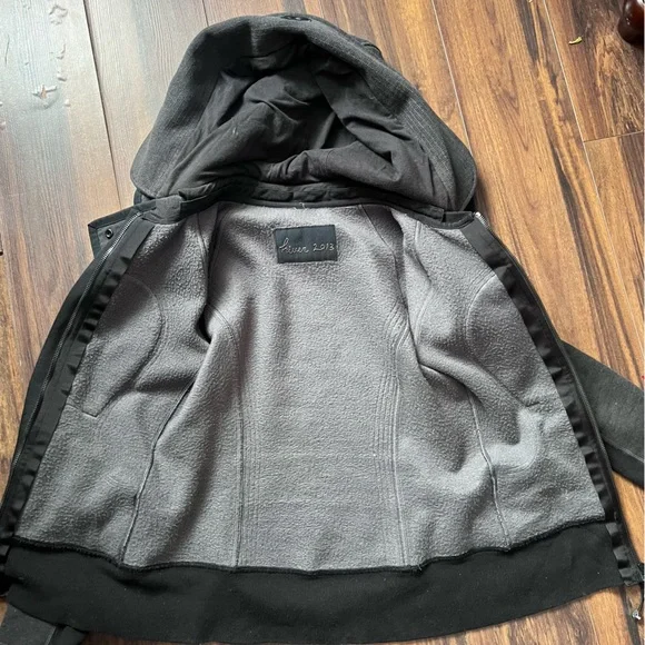 Lululemon Scuba Hoodie Detachable Hood Sz 4 - Picture 9 of 15